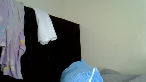 Snapshot of baddie_bunnie chatting on 11-22-25, 02:10 baddie_bunnie online show from 11-22-25, 02:10