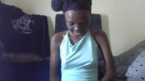 baddie_floxxy online show from 04-24-26, 08:11