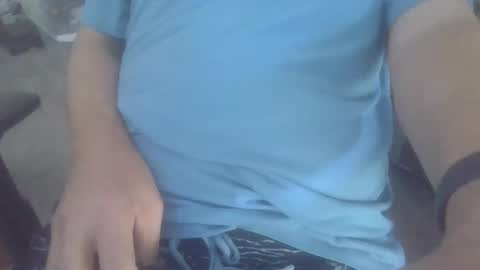 Snapshot of badger32934 chatting on 12-22-25, 05:32 Badger online show from 12-22-25, 05:32