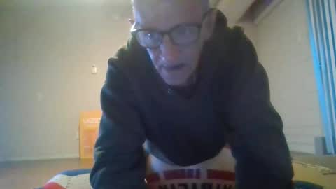 Snapshot of badgersfan chatting on 05-07-26, 02:28 badgersfan online show from 05-07-26, 02:28