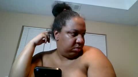 Snapshot of badgirl__brittany chatting on 01-18-26, 09:13 Badgirlbritt your favorite girl online show from 01-18-26, 09:13