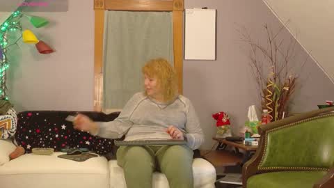 Badgirlpr online show from 11-25-25, 10:32