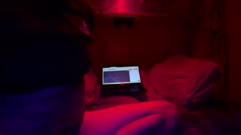 Snapshot of badidea3000 chatting on 10-30-25, 07:54 badidea3000 online show from 10-30-25, 07:54