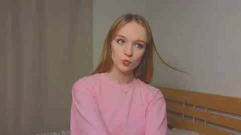 Snapshot of baeyoda chatting on 05-17-26, 04:03 Kate online show from 05-17-26, 04:03