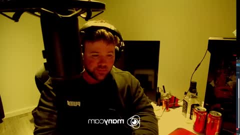 Snapshot of baftez chatting on 03-10-25, 02:26 Baffels online show from 03-10-25, 02:26