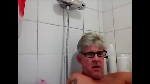 baggelina75 online show from 12-15-24, 07:53