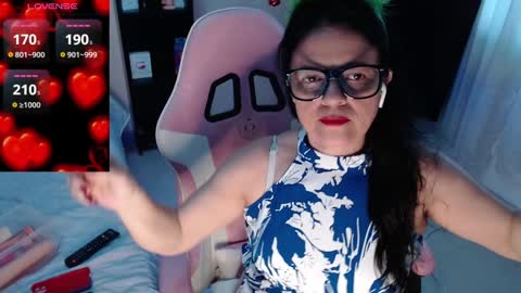 Snapshot of bailarina_atrevida chatting on 12-31-24, 09:50 sandra online show from 12-31-24, 09:50