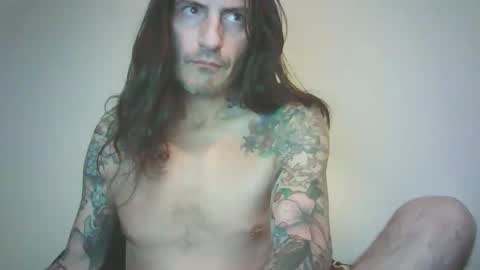 Bailey online show from 04-21-26, 02:51