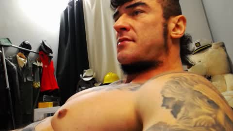 Snapshot of ballard_ chatting on 12-19-24, 05:18 Bret Ballard online show from 12-19-24, 05:18