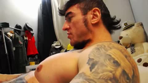 Snapshot of ballard_ chatting on 01-06-25, 06:47 Bret Ballard online show from 01-06-25, 06:47