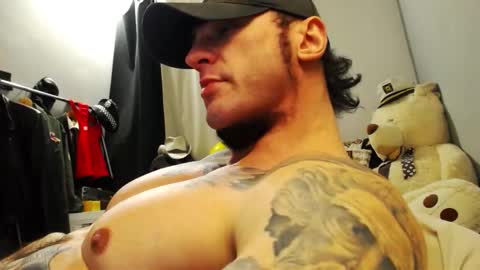 Snapshot of ballard_ chatting on 01-31-25, 07:18 Bret Ballard online show from 01-31-25, 07:18