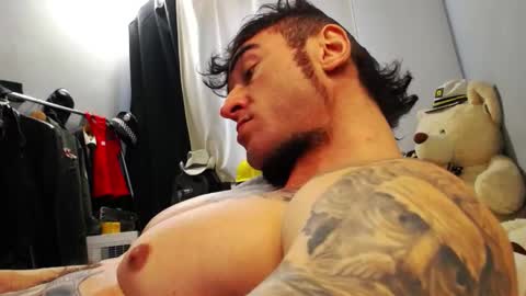 Snapshot of ballard_ chatting on 02-08-25, 07:26 Bret Ballard online show from 02-08-25, 07:26