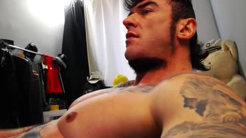 Snapshot of ballard_ chatting on 02-09-25, 07:27 Bret Ballard online show from 02-09-25, 07:27