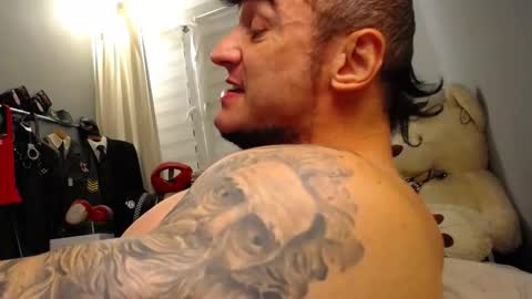 Snapshot of ballard_ chatting on 10-12-25, 10:20 Bret Ballard online show from 10-12-25, 10:20