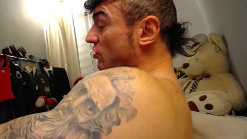 Snapshot of ballard_ chatting on 10-22-25, 10:53 Bret Ballard online show from 10-22-25, 10:53