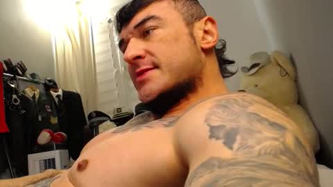 Snapshot of ballard_ chatting on 11-02-25, 12:13 Bret Ballard online show from 11-02-25, 12:13