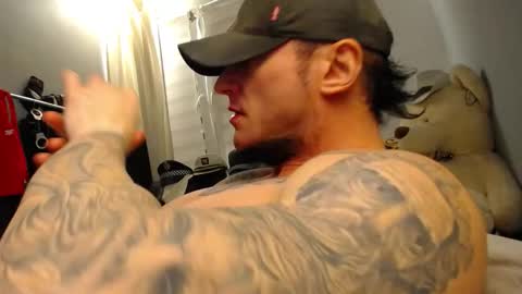 Snapshot of ballard_ chatting on 11-27-25, 01:40 Bret Ballard online show from 11-27-25, 01:40