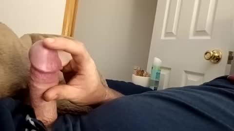 Snapshot of ballsdeepbruce chatting on 11-27-25, 08:27 ballsdeepbruce online show from 11-27-25, 08:27