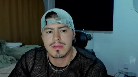 Andres -  online show from 04-07-26, 09:21