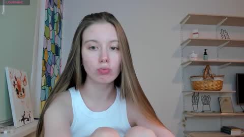 Kira online show from 10-29-25, 11:17