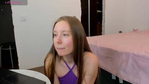 Kira online show from 06-09-26, 08:42