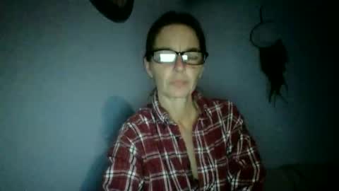 Snapshot of bamacpl80 chatting on 05-04-26, 01:34 bamacpl80 online show from 05-04-26, 01:34