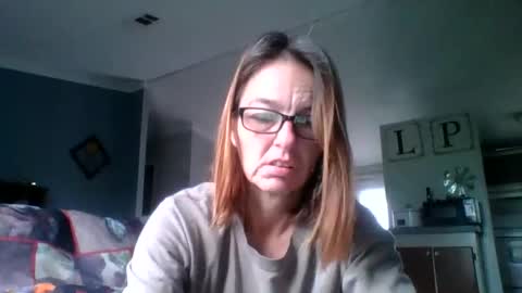 Snapshot of bamacpl80 chatting on 05-12-26, 11:40 bamacpl80 online show from 05-12-26, 11:40