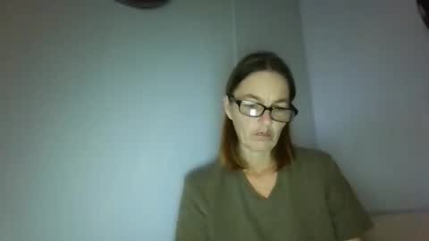 Snapshot of bamacpl80 chatting on 06-11-26, 12:32 bamacpl80 online show from 06-11-26, 12:32