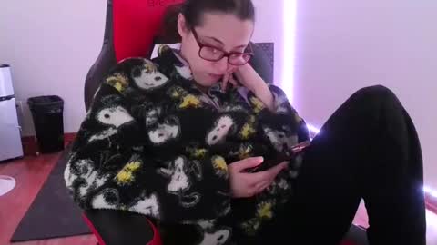 bambiboo8113 online show from 01-18-25, 09:13