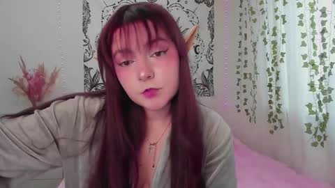 Snapshot of bambimayy chatting on 01-10-26, 11:45 May 3 online show from 01-10-26, 11:45