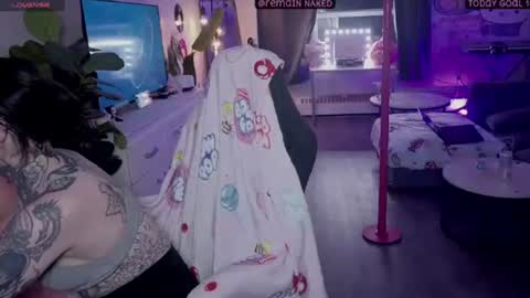 Snapshot of bambitatted chatting on 02-01-26, 02:32 bambitatted online show from 02-01-26, 02:32