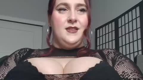 bambixxlynn online show from 06-18-26, 11:09