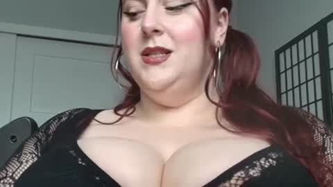 bambixxlynn online show from 07-08-26, 10:58