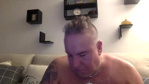 banana5289 online show from 10-30-25, 07:14