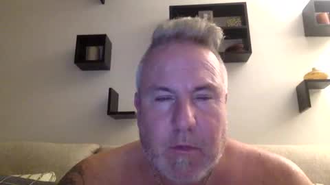 banana5289 online show from 11-04-25, 10:53