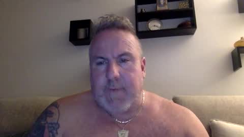 banana5289 online show from 02-20-26, 08:20