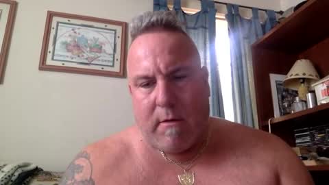 banana5289 online show from 06-17-26, 01:01