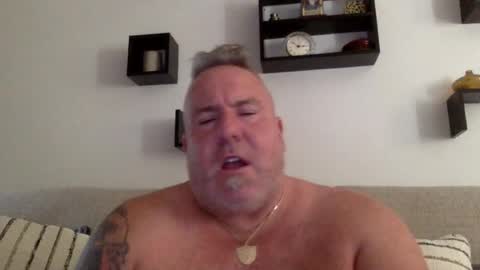 banana5289 online show from 06-19-26, 06:56