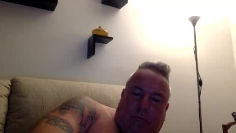 banana5289 online show from 06-25-26, 02:00