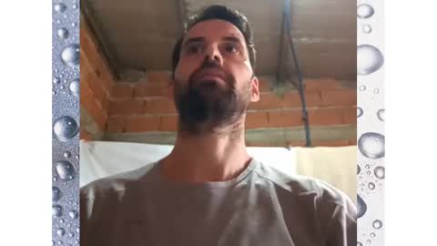 Snapshot of banana_argen_15 chatting on 12-29-24, 09:41 Ezequiel online show from 12-29-24, 09:41