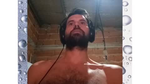 Snapshot of banana_argen_15 chatting on 01-09-25, 11:45 Ezequiel online show from 01-09-25, 11:45