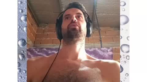 Snapshot of banana_argen_15 chatting on 02-02-25, 09:45 Ezequiel online show from 02-02-25, 09:45