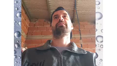 Snapshot of banana_argen_15 chatting on 02-05-25, 05:09 Ezequiel online show from 02-05-25, 05:09