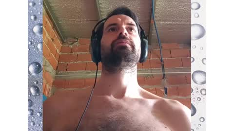 Snapshot of banana_argen_15 chatting on 02-11-25, 04:35 Ezequiel online show from 02-11-25, 04:35