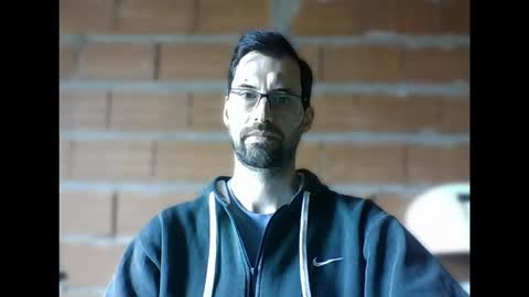 Snapshot of banana_argen_15 chatting on 11-05-25, 04:18 Ezequiel online show from 11-05-25, 04:18