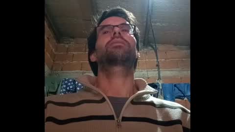 Ezequiel online show from 06-19-26, 01:43