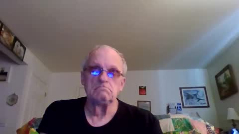 banana_hammock70 online show from 04-20-26, 12:30