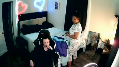 bankrollbarbies444 online show from 04-06-26, 04:43