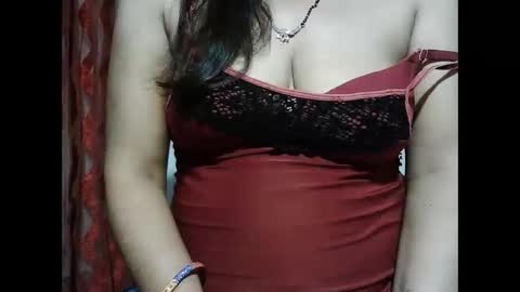 Snapshot of bannynew chatting on 10-19-25, 11:44 Bannynew online show from 10-19-25, 11:44