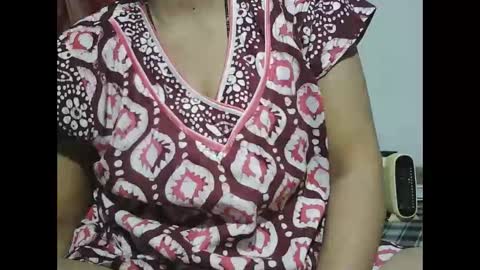 Snapshot of bannynew chatting on 11-21-25, 10:58 Bannynew online show from 11-21-25, 10:58